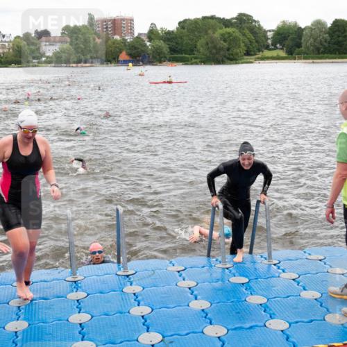 16.06.2024 - 7 Türme Triathlon MichiJ http://msf.ph/oto/6272248 16.06.2024 12:09:37 Schwimmen 62, 436, 473, 474, 500, 596, 605 meine-sportfotos.de