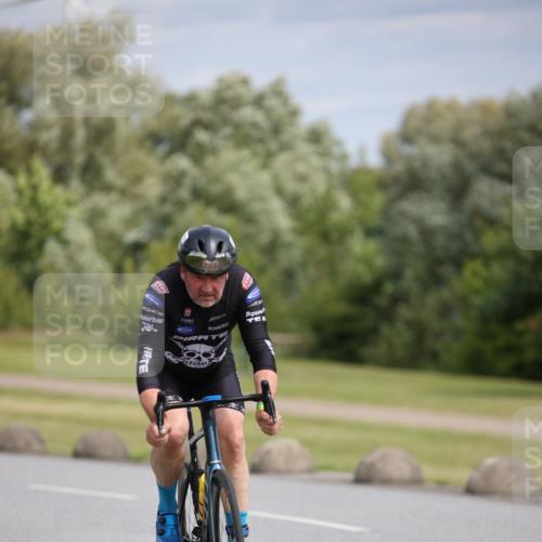 16.06.2024 - 26. Vierlanden-Triathlon Jannik Wohlers http://msf.ph/oto/6272289 16.06.2024 11:12:43 Radfahren 143, 214 meine-sportfotos.de