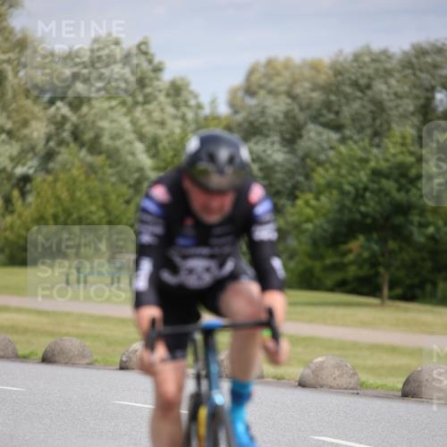 16.06.2024 - 26. Vierlanden-Triathlon Jannik Wohlers http://msf.ph/oto/6272300 16.06.2024 11:12:43 Radfahren 143, 214 meine-sportfotos.de