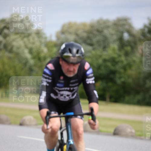 16.06.2024 - 26. Vierlanden-Triathlon Jannik Wohlers http://msf.ph/oto/6272304 16.06.2024 11:12:43 Radfahren 143, 214 meine-sportfotos.de