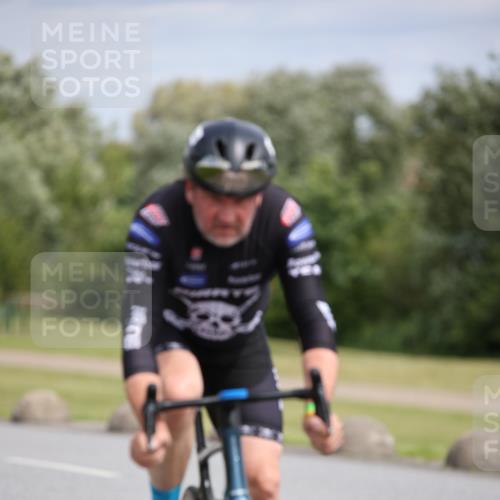 16.06.2024 - 26. Vierlanden-Triathlon Jannik Wohlers http://msf.ph/oto/6272307 16.06.2024 11:12:43 Radfahren 143, 214 meine-sportfotos.de