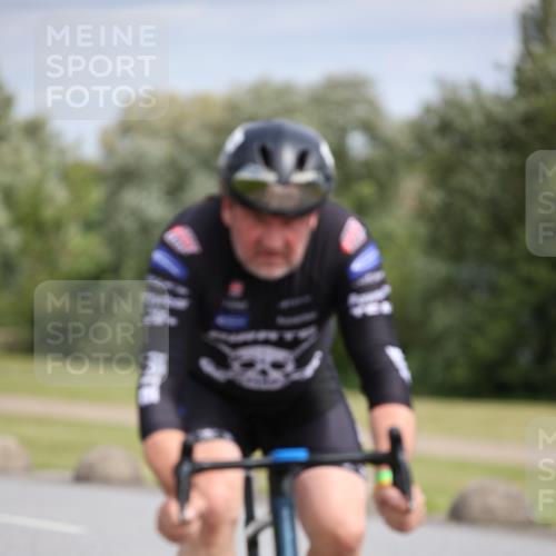 16.06.2024 - 26. Vierlanden-Triathlon Jannik Wohlers http://msf.ph/oto/6272330 16.06.2024 11:12:44 Radfahren 143, 214 meine-sportfotos.de