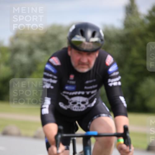16.06.2024 - 26. Vierlanden-Triathlon Jannik Wohlers http://msf.ph/oto/6272399 16.06.2024 11:12:44 Radfahren 143, 214 meine-sportfotos.de