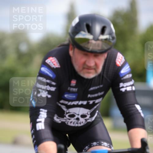 16.06.2024 - 26. Vierlanden-Triathlon Jannik Wohlers http://msf.ph/oto/6272409 16.06.2024 11:12:44 Radfahren 143, 214 meine-sportfotos.de