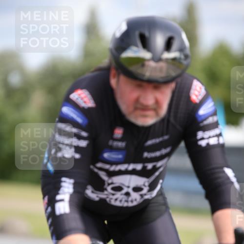 16.06.2024 - 26. Vierlanden-Triathlon Jannik Wohlers http://msf.ph/oto/6272411 16.06.2024 11:12:44 Radfahren 143, 214 meine-sportfotos.de