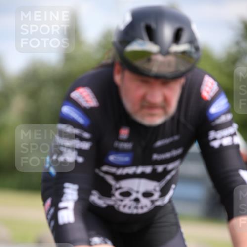 16.06.2024 - 26. Vierlanden-Triathlon Jannik Wohlers http://msf.ph/oto/6272413 16.06.2024 11:12:44 Radfahren 143, 214 meine-sportfotos.de