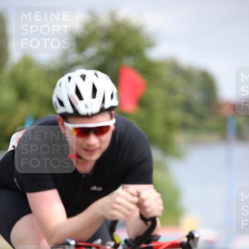 16.06.2024 - 26. Vierlanden-Triathlon Jannik Wohlers http://msf.ph/oto/6272591 16.06.2024 11:13:17 Radfahren 39, 44, 67, 68, 116, 361, 455 meine-sportfotos.de