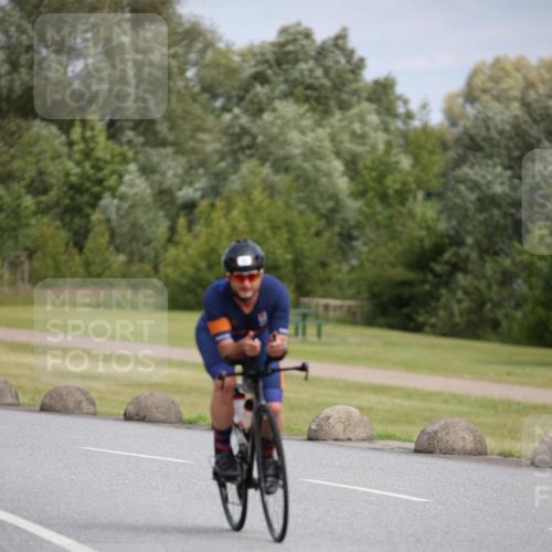 16.06.2024 - 26. Vierlanden-Triathlon Jannik Wohlers http://msf.ph/oto/6272641 16.06.2024 11:13:31 Radfahren 63, 431 meine-sportfotos.de