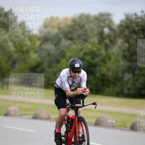 16.06.2024 - 26. Vierlanden-Triathlon Jannik Wohlers http://msf.ph/oto/6272864 16.06.2024 11:13:38 Radfahren 33, 63, 107, 132, 150, 392, 431 meine-sportfotos.de
