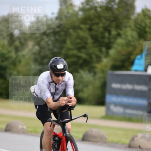 16.06.2024 - 26. Vierlanden-Triathlon Jannik Wohlers http://msf.ph/oto/6272936 16.06.2024 11:13:39 Radfahren 33, 63, 107, 132, 150, 392, 431 meine-sportfotos.de