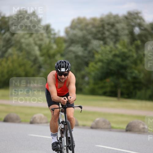 16.06.2024 - 26. Vierlanden-Triathlon Jannik Wohlers http://msf.ph/oto/6273112 16.06.2024 11:14:45 Radfahren 119, 452 meine-sportfotos.de