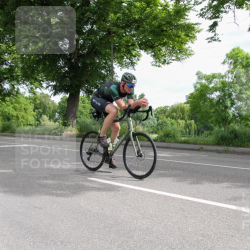 16.06.2024 - 7 Türme Triathlon Fuchs,  Jonas http://msf.ph/oto/6273140 16.06.2024 10:00:48 Radfahren 121 meine-sportfotos.de