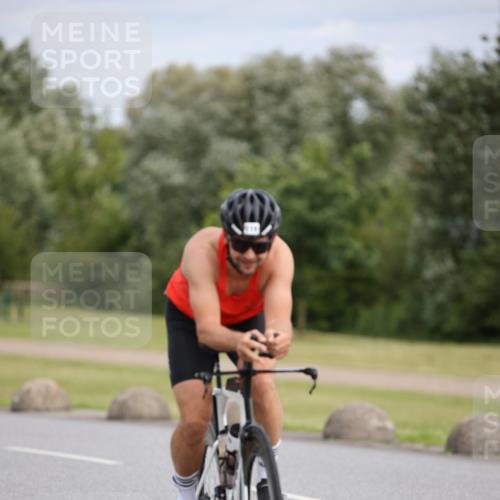 16.06.2024 - 26. Vierlanden-Triathlon Jannik Wohlers http://msf.ph/oto/6273156 16.06.2024 11:14:45 Radfahren 119, 452 meine-sportfotos.de