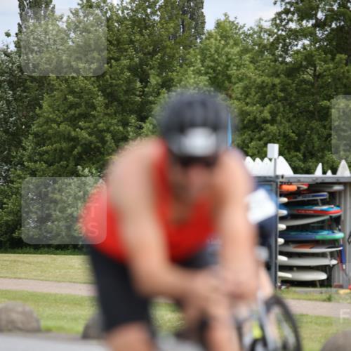 16.06.2024 - 26. Vierlanden-Triathlon Jannik Wohlers http://msf.ph/oto/6273175 16.06.2024 11:14:46 Radfahren 119, 452, 472 meine-sportfotos.de