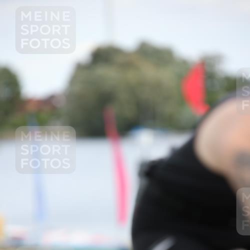 16.06.2024 - 26. Vierlanden-Triathlon Jannik Wohlers http://msf.ph/oto/6273236 16.06.2024 11:15:00 Radfahren 5, 27, 58, 98, 419 meine-sportfotos.de