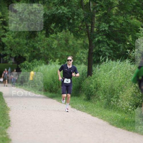 16.06.2024 - 7 Türme Triathlon Michael Strokosch http://msf.ph/oto/6273721 16.06.2024 11:50:32 Laufen 139 meine-sportfotos.de
