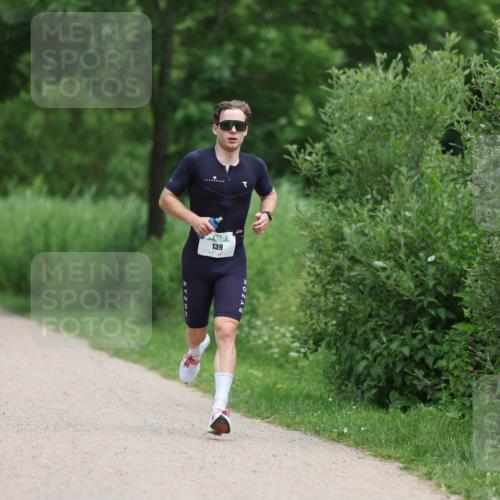 16.06.2024 - 7 Türme Triathlon Michael Strokosch http://msf.ph/oto/6273735 16.06.2024 11:50:36 Laufen 139 meine-sportfotos.de