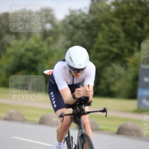 16.06.2024 - 26. Vierlanden-Triathlon Jannik Wohlers http://msf.ph/oto/6273812 16.06.2024 11:16:07 Radfahren 18, 107, 420 meine-sportfotos.de