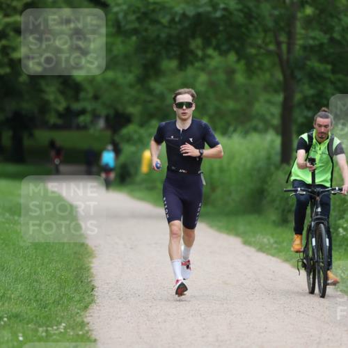16.06.2024 - 7 Türme Triathlon Michael Strokosch http://msf.ph/oto/6273837 16.06.2024 12:08:47 Laufen  meine-sportfotos.de