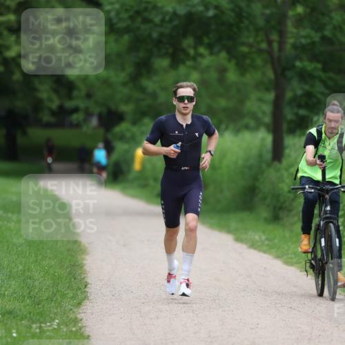16.06.2024 - 7 Türme Triathlon Michael Strokosch http://msf.ph/oto/6273841 16.06.2024 12:08:47 Laufen  meine-sportfotos.de