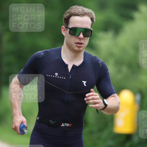 16.06.2024 - 7 Türme Triathlon Michael Strokosch http://msf.ph/oto/6273861 16.06.2024 12:08:51 Laufen 1, 11 meine-sportfotos.de