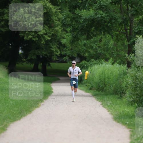 16.06.2024 - 7 Türme Triathlon Michael Strokosch http://msf.ph/oto/6273866 16.06.2024 12:10:52 Laufen  meine-sportfotos.de