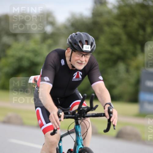 16.06.2024 - 26. Vierlanden-Triathlon Jannik Wohlers http://msf.ph/oto/6274546 16.06.2024 11:16:31 Radfahren 33, 49, 54, 363, 366 meine-sportfotos.de
