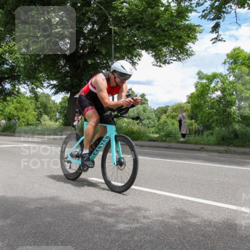 16.06.2024 - 7 Türme Triathlon Fuchs,  Jonas http://msf.ph/oto/6274566 16.06.2024 12:01:42 Radfahren 105 meine-sportfotos.de