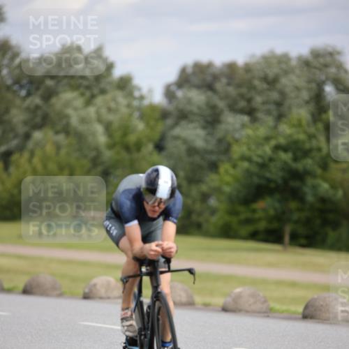 16.06.2024 - 26. Vierlanden-Triathlon Jannik Wohlers http://msf.ph/oto/6274713 16.06.2024 11:17:05 Radfahren 99, 132, 365 meine-sportfotos.de