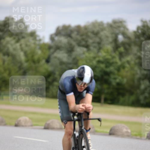 16.06.2024 - 26. Vierlanden-Triathlon Jannik Wohlers http://msf.ph/oto/6274783 16.06.2024 11:17:05 Radfahren 99, 132, 365 meine-sportfotos.de