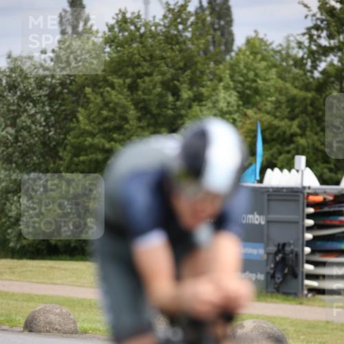 16.06.2024 - 26. Vierlanden-Triathlon Jannik Wohlers http://msf.ph/oto/6274865 16.06.2024 11:17:06 Radfahren 99, 132, 365 meine-sportfotos.de