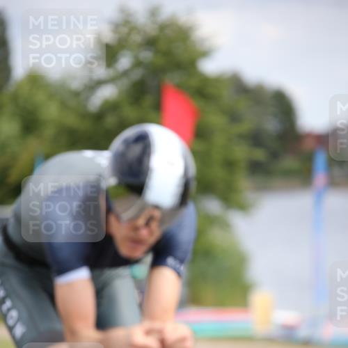 16.06.2024 - 26. Vierlanden-Triathlon Jannik Wohlers http://msf.ph/oto/6274915 16.06.2024 11:17:06 Radfahren 99, 132, 365 meine-sportfotos.de