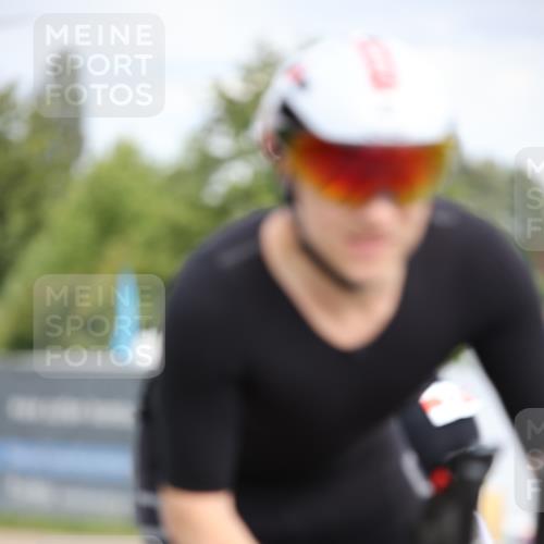 16.06.2024 - 26. Vierlanden-Triathlon Jannik Wohlers http://msf.ph/oto/6275554 16.06.2024 11:17:30 Radfahren 41, 45, 71, 217, 388 meine-sportfotos.de