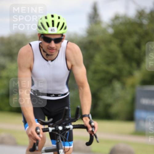 16.06.2024 - 26. Vierlanden-Triathlon Jannik Wohlers http://msf.ph/oto/6275759 16.06.2024 11:17:32 Radfahren 41, 45, 71, 217, 388, 437 meine-sportfotos.de