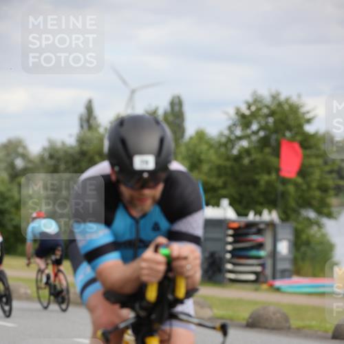 16.06.2024 - 26. Vierlanden-Triathlon Jannik Wohlers http://msf.ph/oto/6275829 16.06.2024 11:17:36 Radfahren 5, 41, 45, 71, 78, 79, 151, 217, 388, 437 meine-sportfotos.de
