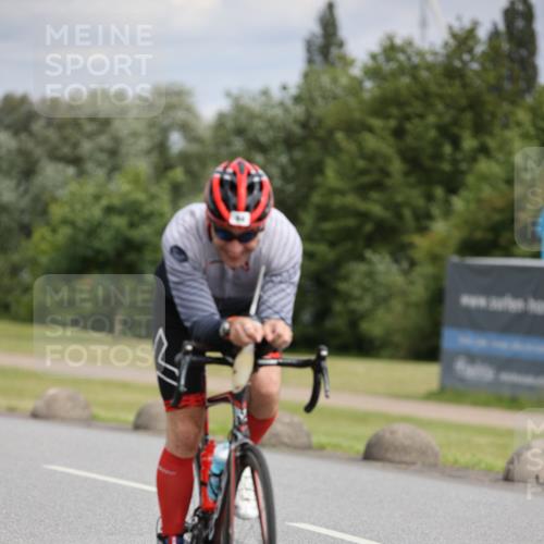 16.06.2024 - 26. Vierlanden-Triathlon Jannik Wohlers http://msf.ph/oto/6276488 16.06.2024 11:18:18 Radfahren 94, 370 meine-sportfotos.de