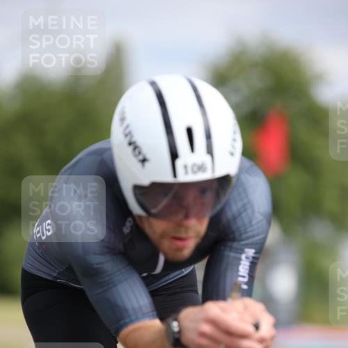 16.06.2024 - 26. Vierlanden-Triathlon Jannik Wohlers http://msf.ph/oto/6277106 16.06.2024 11:18:46 Radfahren 22, 27, 31, 106, 140, 414 meine-sportfotos.de