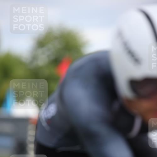 16.06.2024 - 26. Vierlanden-Triathlon Jannik Wohlers http://msf.ph/oto/6277130 16.06.2024 11:18:46 Radfahren 22, 27, 31, 106, 140, 414 meine-sportfotos.de