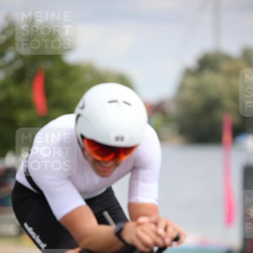 16.06.2024 - 26. Vierlanden-Triathlon Jannik Wohlers http://msf.ph/oto/6277629 16.06.2024 11:19:07 Radfahren 18, 69, 214, 423, 442 meine-sportfotos.de