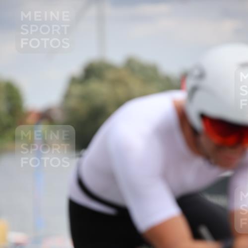16.06.2024 - 26. Vierlanden-Triathlon Jannik Wohlers http://msf.ph/oto/6277652 16.06.2024 11:19:07 Radfahren 18, 69, 214, 423, 442 meine-sportfotos.de