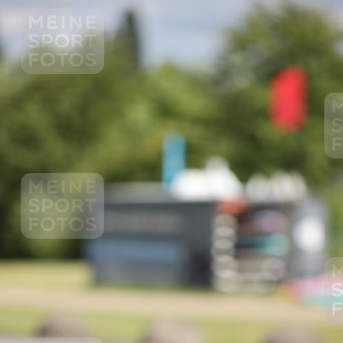 16.06.2024 - 26. Vierlanden-Triathlon Jannik Wohlers http://msf.ph/oto/6278269 16.06.2024 11:19:53 Radfahren 63, 67, 166 meine-sportfotos.de