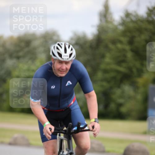 16.06.2024 - 26. Vierlanden-Triathlon Jannik Wohlers http://msf.ph/oto/6278881 16.06.2024 11:20:33 Radfahren 25, 203, 209, 628 meine-sportfotos.de