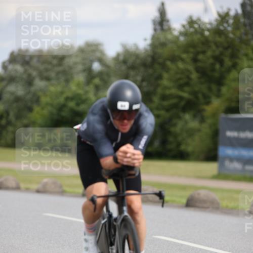 16.06.2024 - 26. Vierlanden-Triathlon Jannik Wohlers http://msf.ph/oto/6280074 16.06.2024 11:21:09 Radfahren 31, 84, 377, 399 meine-sportfotos.de