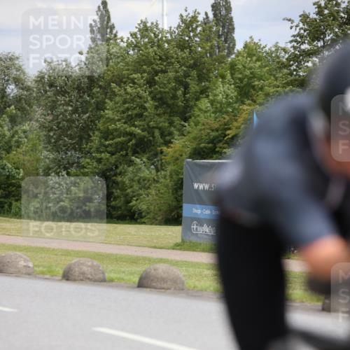16.06.2024 - 26. Vierlanden-Triathlon Jannik Wohlers http://msf.ph/oto/6280119 16.06.2024 11:21:10 Radfahren 31, 84, 377, 399, 473 meine-sportfotos.de