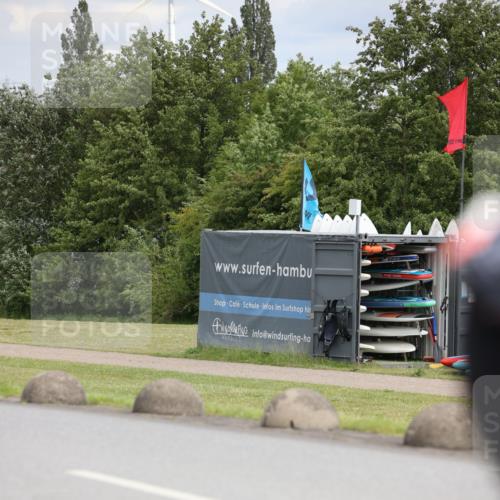 16.06.2024 - 26. Vierlanden-Triathlon Jannik Wohlers http://msf.ph/oto/6280302 16.06.2024 11:21:10 Radfahren 31, 84, 377, 399, 473 meine-sportfotos.de