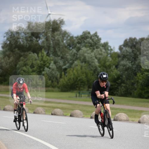 16.06.2024 - 26. Vierlanden-Triathlon Jannik Wohlers http://msf.ph/oto/6280334 16.06.2024 11:21:14 Radfahren 31, 65, 84, 119, 151, 183, 473 meine-sportfotos.de
