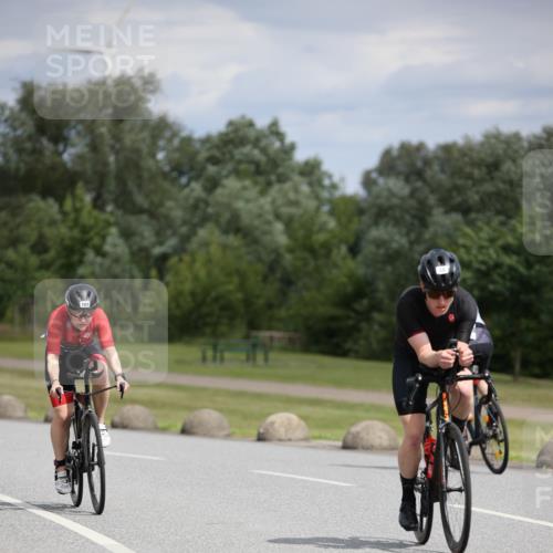 16.06.2024 - 26. Vierlanden-Triathlon Jannik Wohlers http://msf.ph/oto/6280379 16.06.2024 11:21:15 Radfahren 31, 65, 84, 119, 151, 183, 473 meine-sportfotos.de
