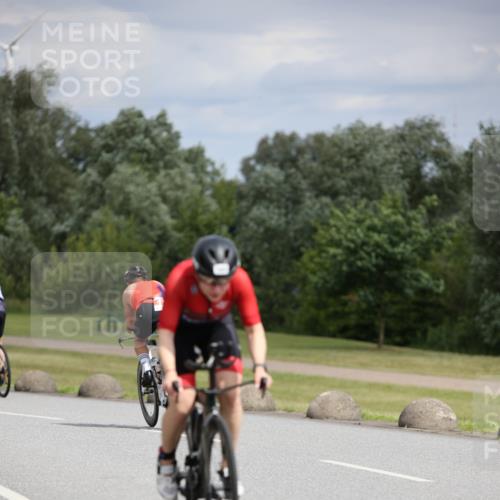 16.06.2024 - 26. Vierlanden-Triathlon Jannik Wohlers http://msf.ph/oto/6280525 16.06.2024 11:21:16 Radfahren 31, 65, 83, 84, 119, 151, 171, 183, 473 meine-sportfotos.de