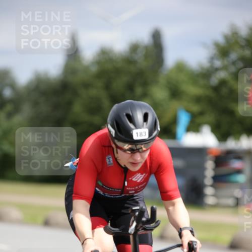 16.06.2024 - 26. Vierlanden-Triathlon Jannik Wohlers http://msf.ph/oto/6280608 16.06.2024 11:21:17 Radfahren 31, 65, 83, 119, 151, 171, 183, 473, 1278 meine-sportfotos.de