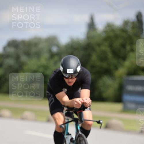 16.06.2024 - 26. Vierlanden-Triathlon Jannik Wohlers http://msf.ph/oto/6280650 16.06.2024 11:21:20 Radfahren 65, 79, 83, 119, 151, 171, 183, 473, 1278 meine-sportfotos.de